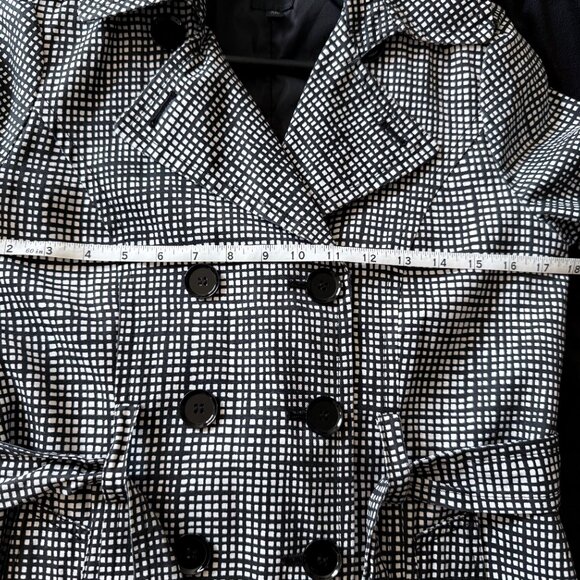 Express Black and White Trench Coat - Picture 5 of 5